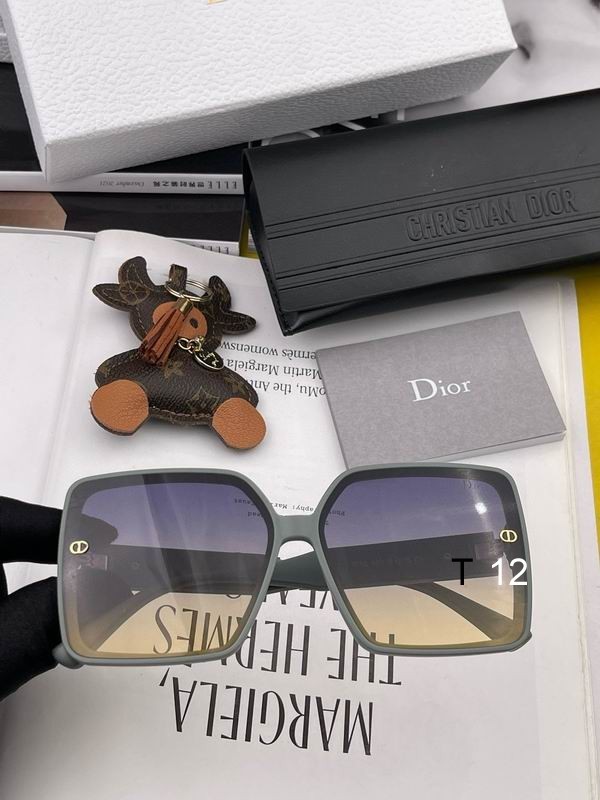 DIOR Sunglasses 657